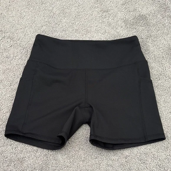 RBX Women's Black Bike Shorts - Picture 1 of 3